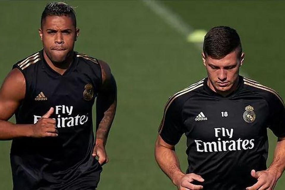 Tak Mau Ulang Kegagalan Jovic dan Mariano, Real Madrid Lebih Sabar di Bursa Transfer