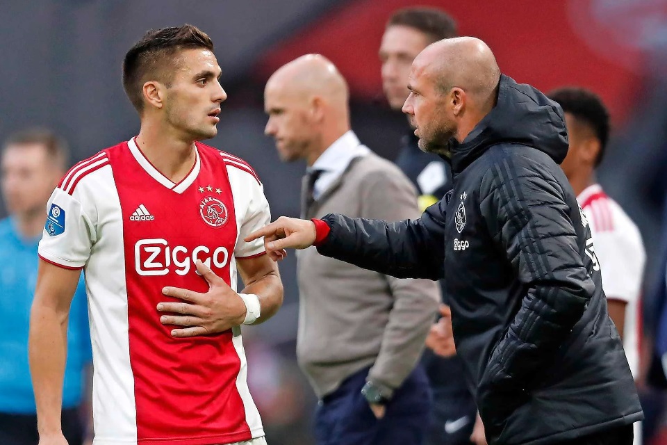 Ajax Akhirnya Lepas Antony ke Man United, Schreuder: Uang Yang Bicara