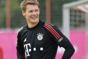 Masa depan kiper Bayern tergantung pada Manuel Neuer