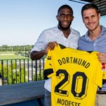Pindah ke Dortmund karena Uang, Modeste: Saya Memang Serakah!