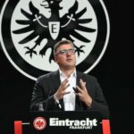 Wakil Presiden Eintracht: Liga Lain Berlari, Bundesliga Minim Investasi
