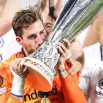 Man United Tawarkan Kiper Eintracht Kontrak Empat Tahun, Siap Gantikan De Gea?