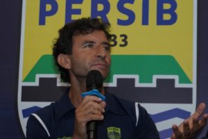 Luis Milla Sudah Siapkan Rencana untuk Persib