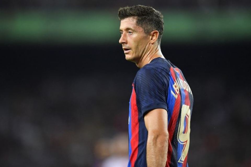 Tak Hanya Kenaikan Gaji, Barcelona Juga Sertakan Klausal Pemutusan Kontrak untuk Lewandowski