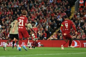 Liverpool Tumbangkan Ajax, Van Dijk Malah Jadi Pesakitan