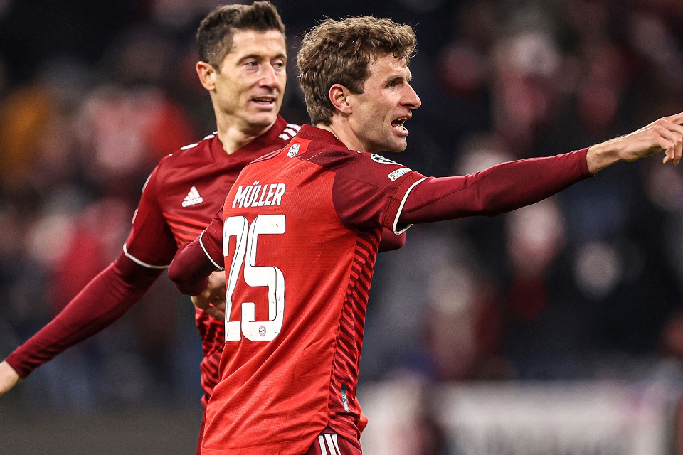 Jumpa Kawan Lama, Thomas Muller: Mari Buktikan Lewandowski Salah Pindah Klub