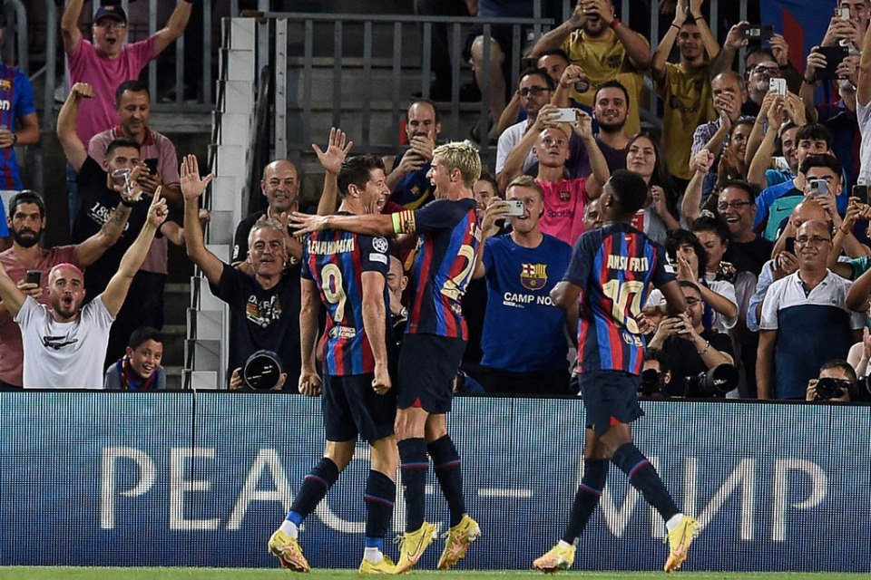 Sergi Roberto Sebut Robert Lewandowski Merupakan Anugerah Bagi Barcelona