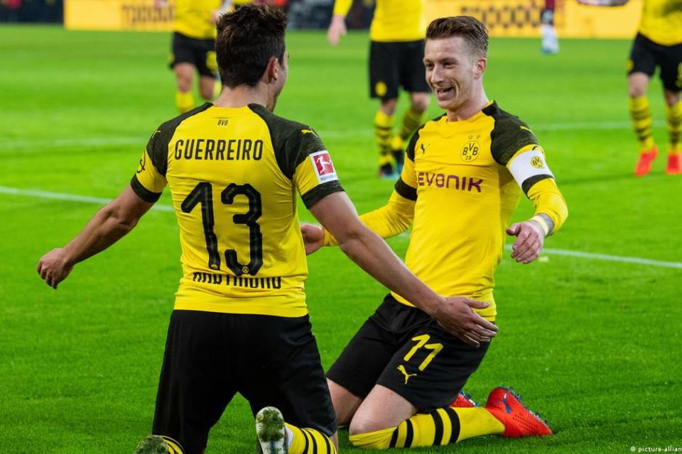 Dua Pilar Penting Borussia Dortmund Diragukan Kebugarannya Jelang Big Match Kontra Eintracht Frankfurt