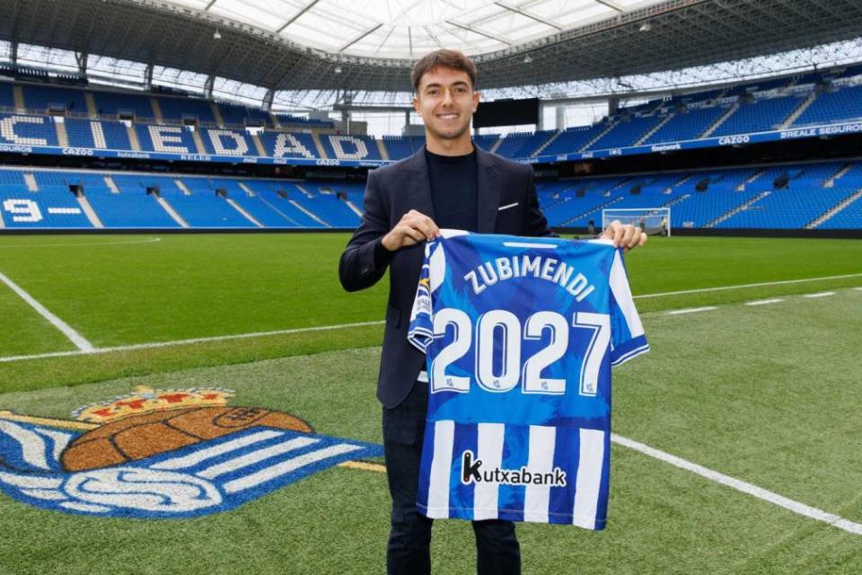 Martin Zubimendi Resmi Perpanjang Kontrak di Real Sociedad hingga Tahun 2027