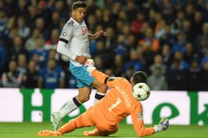Tajamnya Lini Depan Napoli vs Rapuhnya Pertahanan Rangers