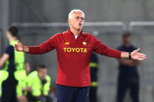 Usung Misi Lolos 16 Besar Liga Europa, Mourinho Minta AS Roma Lebih Tajam