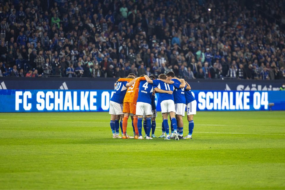 Schalke 04 Sekarang Jauh Lebih Buruk Daripada Saat Bermain di Kasta Kedua