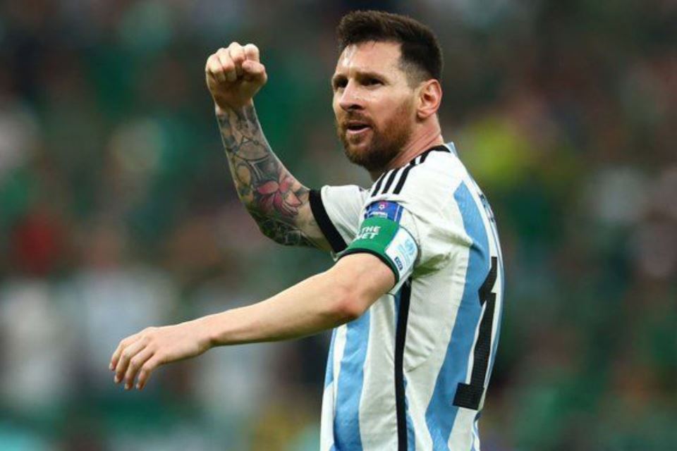 Ingin Hajar Messi, Juara Tinju Kelas Menengah: Dia Lecehkan Jersey Meksiko