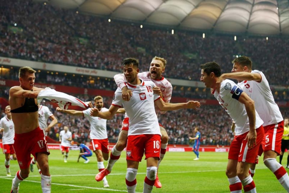 Kembali Tampil di Piala Dunia, Polandia Tak Mau Cuma Jadi Penggembira