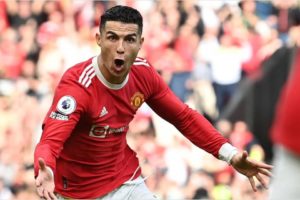 Kerap Dikritik Wayne Rooney, Ronaldo Saya Lebih Baik dari Dia