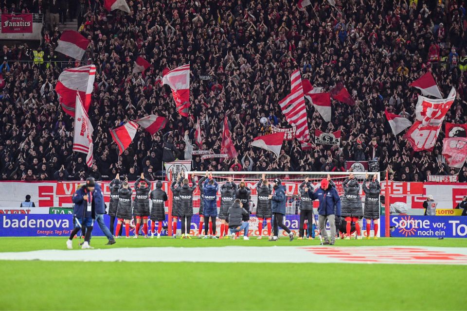 Christian Streich Yakin SC Freiburg Akan Terlempar dari Papan Atas Bundesliga