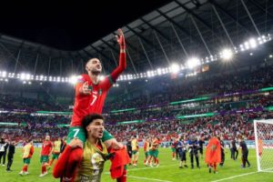 Legenda Maroko Desak Hakim Ziyech Tinggalkan Chelsea, Ada Apa?