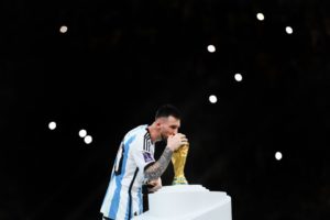 Mampu Menampilkan Aksi Magis di Lapangan, Maradona dan Messi Sangat Mirip