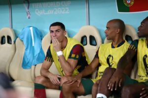 Portugal Disingkirkan Maroko, Fernando Santos Tak Menyesal Cadangkan Ronaldo