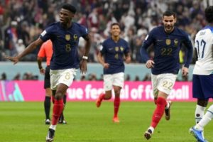 Gol Telat Giroud Sukses Bawa Prancis Hancurkan Inggris