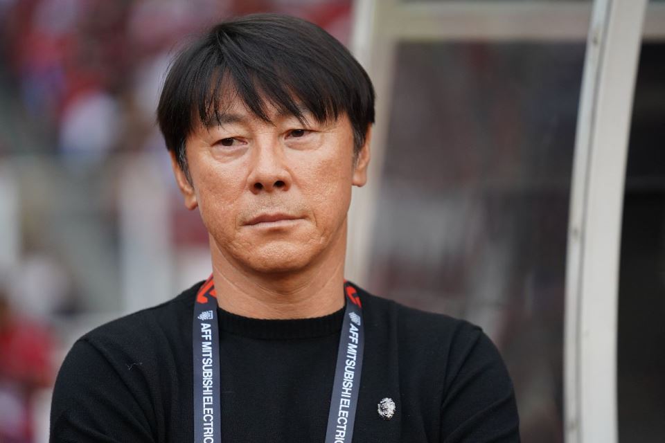 Shin Tae-Yong dalam laga melawan Thailand dalam lanjutan Piala AFF 2022.