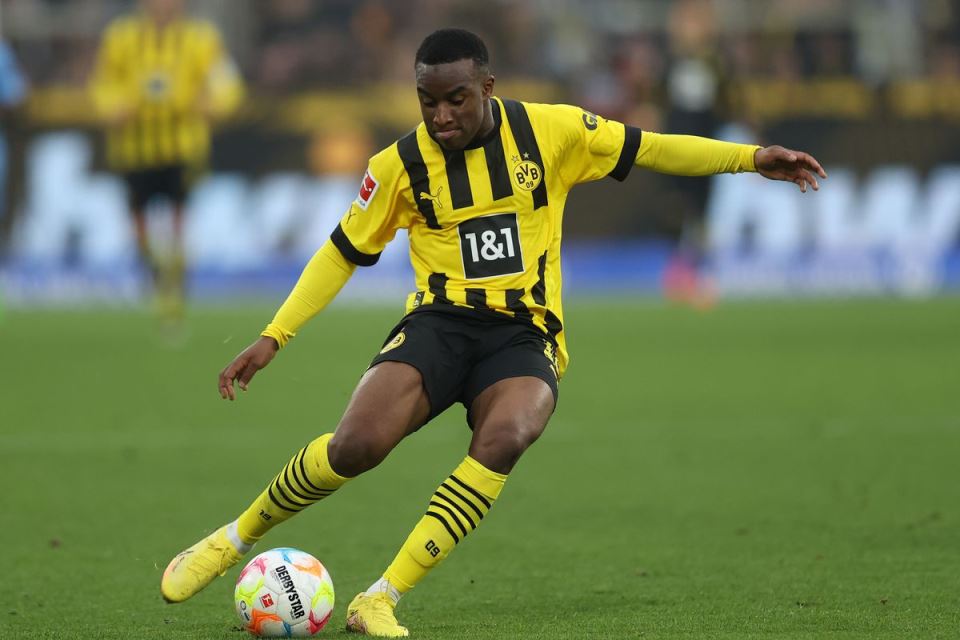 Borussia Dortmund Beri Lampu Hijau pada Barcelona untuk Gaet Youssoufa Moukoko
