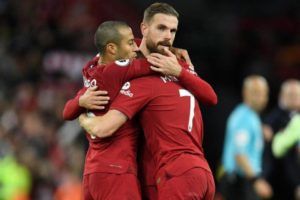 Barisan Gelandang Tua Liverpool Sudah Tak Sanggup Bersaing