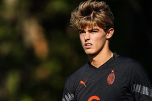 Charles De Ketelaere Dianggap Pecundang yang Buruk di AC Milan