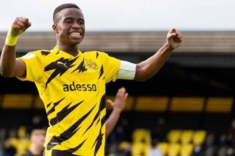 Youssoufa Moukoko Terlalu Serakah Untuk Tim Sebaik Dortmund