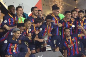 Menang di El Clasico, Xavi Kunci Gelar Perdana untuk Barcelona