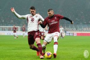 AC Milan vs Torino: Gawang Il Toro Favorit Ante Rebic di Serie A