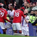 Aksi Brutal Casemiro di Laga Man United vs Palace: Cekik Lawan Lalu Dikartu Merah