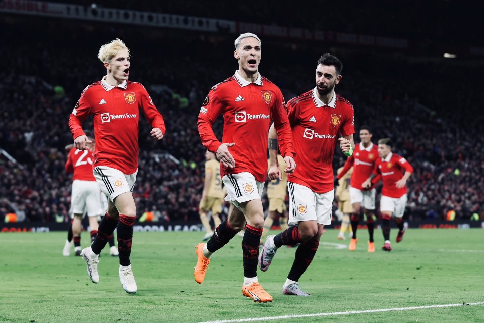 Atmosfer Old Trafford yang Meletup-Letup Bakar Semangat Manchester United