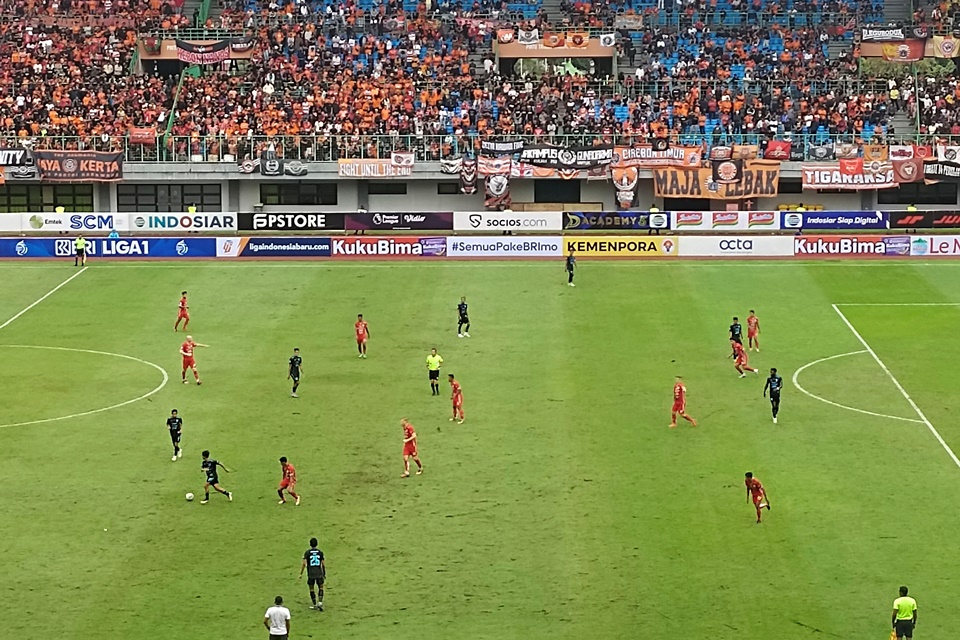 Bungkam Arema 2-0, Persija Jakarta Rebut Puncak Klasemen dari PSM Makassar