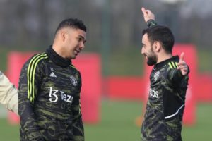 Lawan Barcelona, Casemiro Jadi Tulang Punggung Man United di Camp Nou
