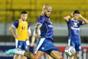 Luis Milla Anggap Lawan Barito Putera Jadi Final Bagi Persib