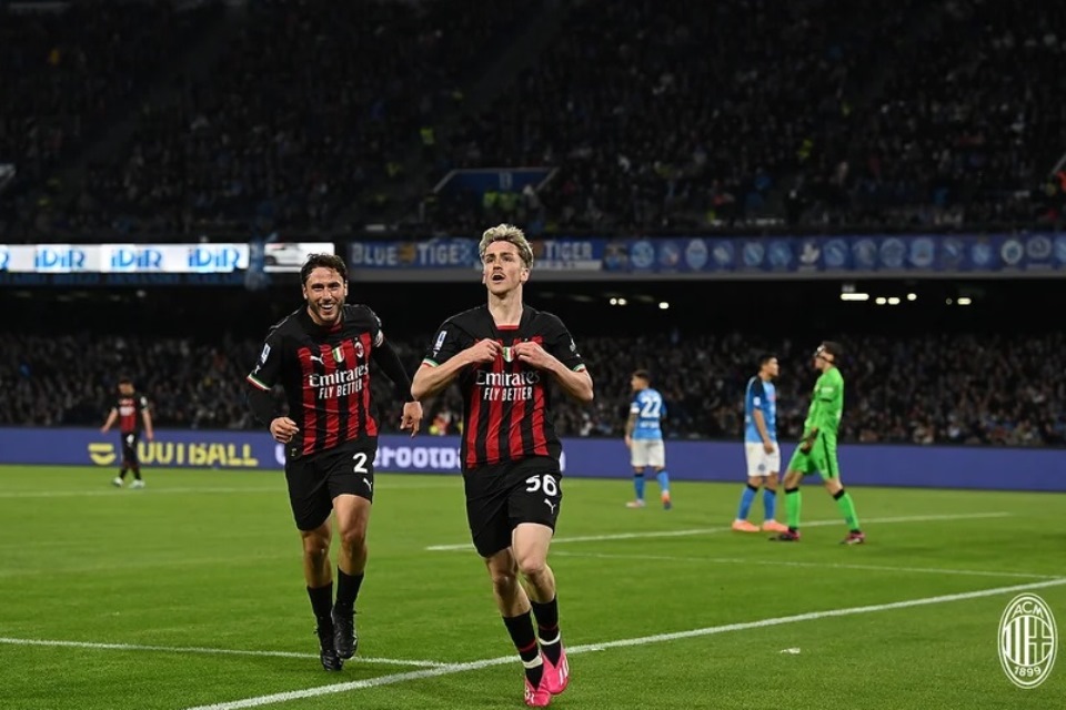 Cukur Napoli 4-0, Saelemaekers: Biar Ingat, AC Milan Juara Bertahan Musim Lalu