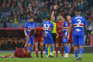 Sikat Sampdoria 3-0, AS Roma Terbantu Kartu Merah