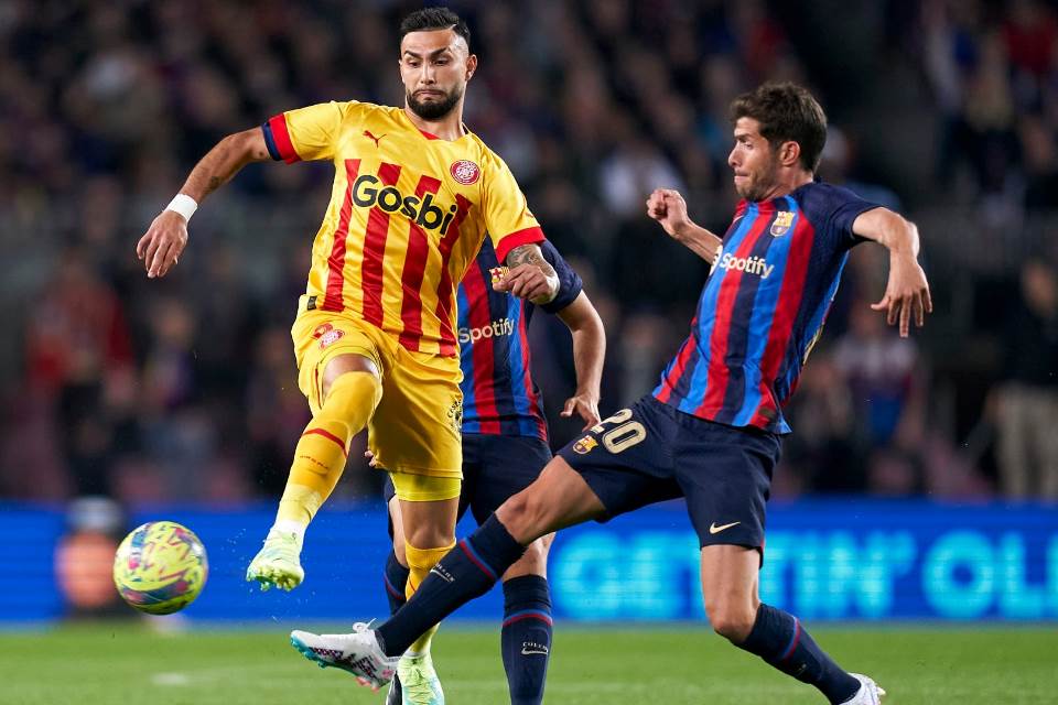 Dijadikan Kambing Hitam Saat Jumpa Barcelona, Fans Girona Siap Bela Bintangnya