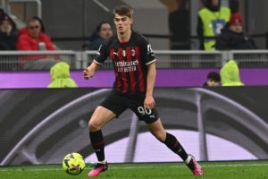 Dikaitkan Hengkang, Milan Perjelas Status Pilarnya