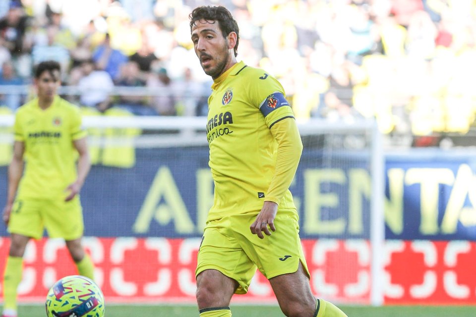 Dikaitkan dengan Barcelona, Bintang Villarreal Bilang Begini