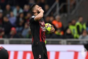 AC Milan Tumpas Sampdoria, Giroud Bikin Dua Rekor Sekaligus