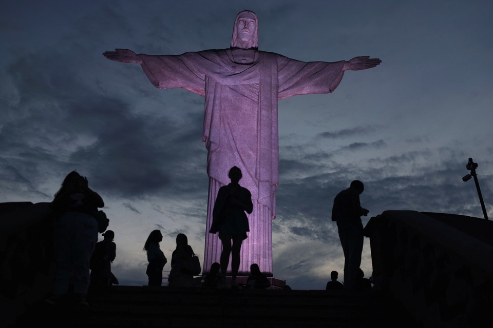 Patung Yesus di Brasil Dimatikan Guna Mendukung Vinicius Jr yang Terkena Rasisme