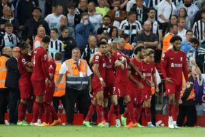 Hitung-Hitungan Peluang Liverpool, Man United, Newcastle Finish di Empat Besar