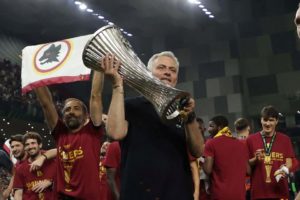 Sevilla Raja Liga Europa, AS Roma Punya Mourinho Spesialis Partai Final