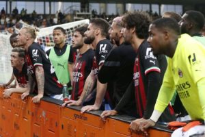 Ultras ke AC Milan: Lupakan Spezia, Ayo Bangkit Lawan Inter Milan