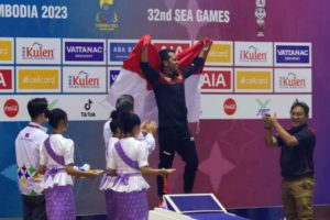 2 Atlet Renang Indonesia Sumbang Medali Emas dan Cetak Rekor di SEA Games 2023