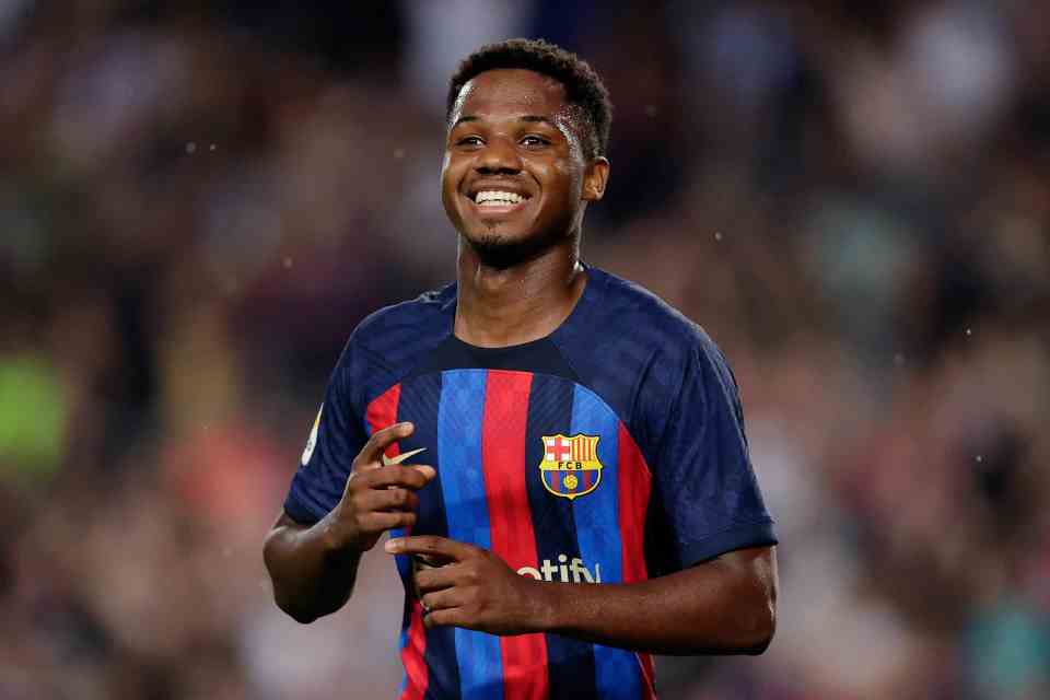 Ansu Fati Bersikeras Tak Mau Pergi dari Barcelona