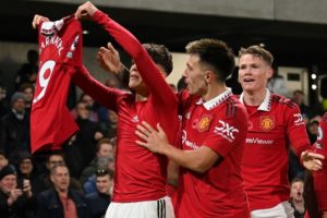 Lisandro Martinez Sudah Seperti Ayah Untuk Garnacho di Manchester United