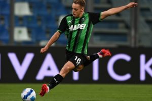 Terkait Davide Frattesi, Sassuolo Tegaskan Belum Ada Deal Dengan Inter Milan